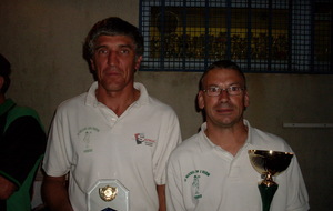 les finalistes du 32 doubles
équipe Ricolleau de St Michel en l'herm